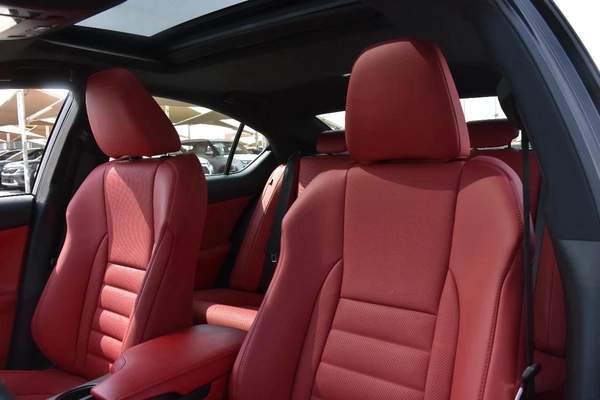 IS300 F AWD 2023 | BLACK ( REF-ACD )