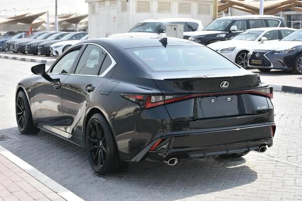 IS300 F AWD 2023 | BLACK ( REF-ACD )