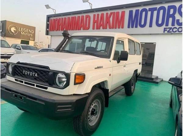 Toyota Land Cruiser 70 4.0L PETROL V6 3 DOORS 4WD 2024 GCC