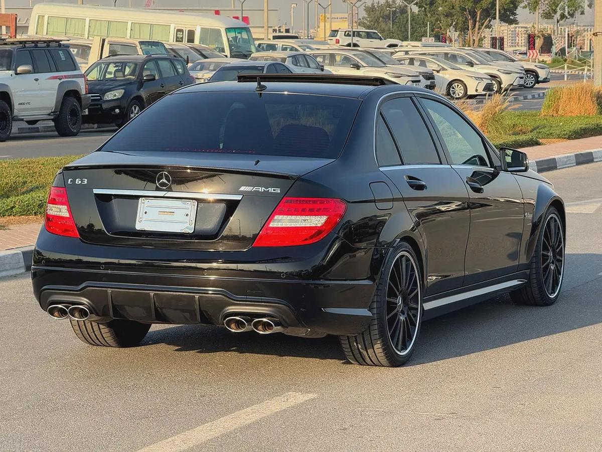 Mercedes Benz C63 AMG - P31 Performance PKG - 2012 54,000km only - Japan Import - Clean Title-4-4