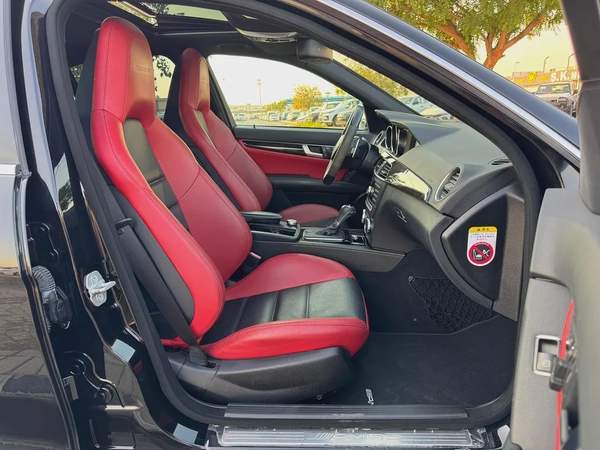 Mercedes Benz C63 AMG - P31 Performance PKG - 2012 54,000km only - Japan Import - Clean Title