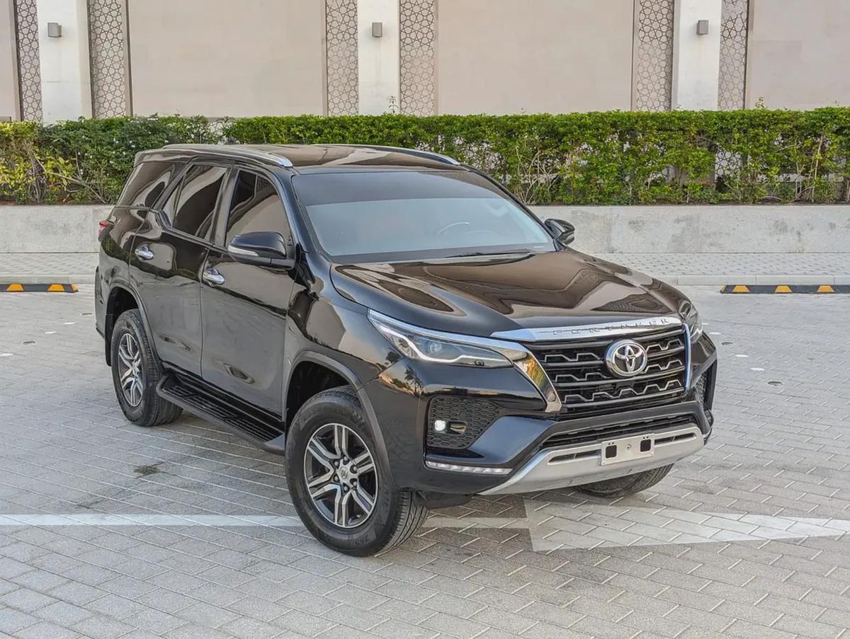 TOYOTA FORTUNER 2020 FACELIFTED 2025 DIESEL V4 GCC IN EXCELLENT CONDITION-0-0