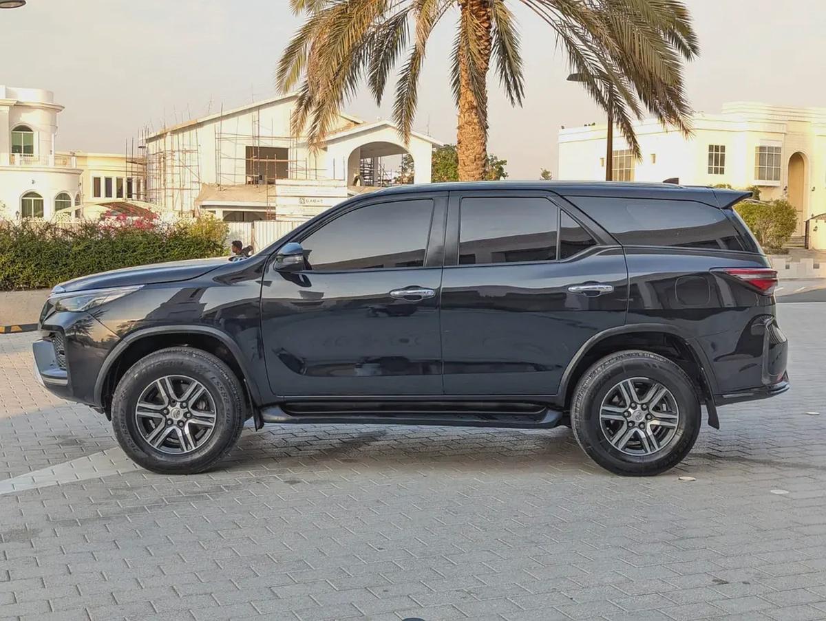 TOYOTA FORTUNER 2020 FACELIFTED 2025 DIESEL V4 GCC IN EXCELLENT CONDITION-15-15
