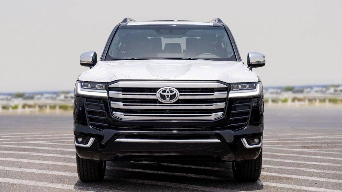 Toyota Land Cruiser VXR 3.5L-1-1