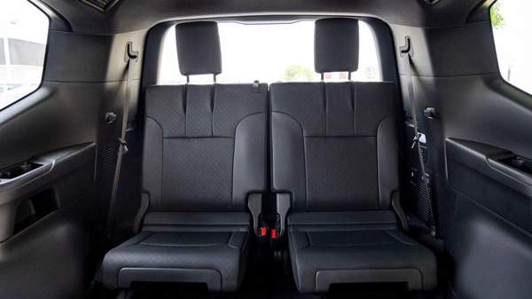 Toyota Land Cruiser VXR 3.5L