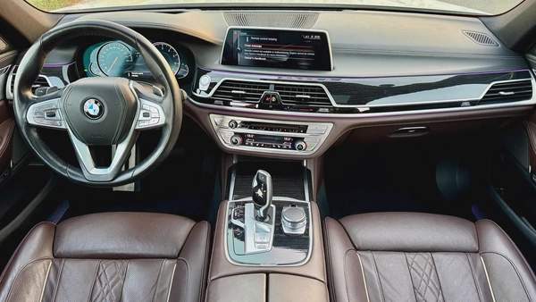 BMW 750I 2016 88000KM - Brown Interior - Japan Import - Clean Title