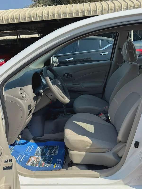 2023 Nissan Sunny Base - GCC Specs