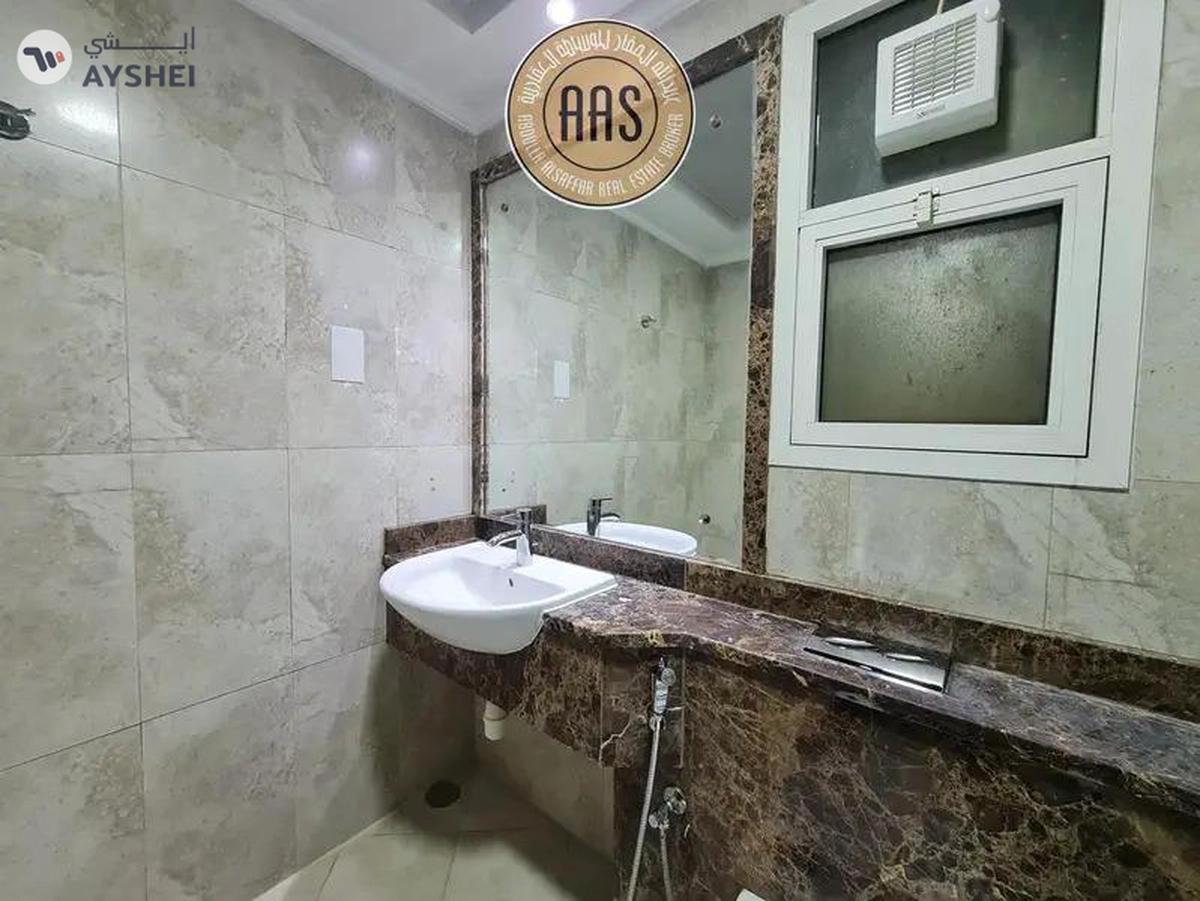 Close To Bus Stop Chiller Free Fully Furnished 2Bhk Full Family Building-14-14