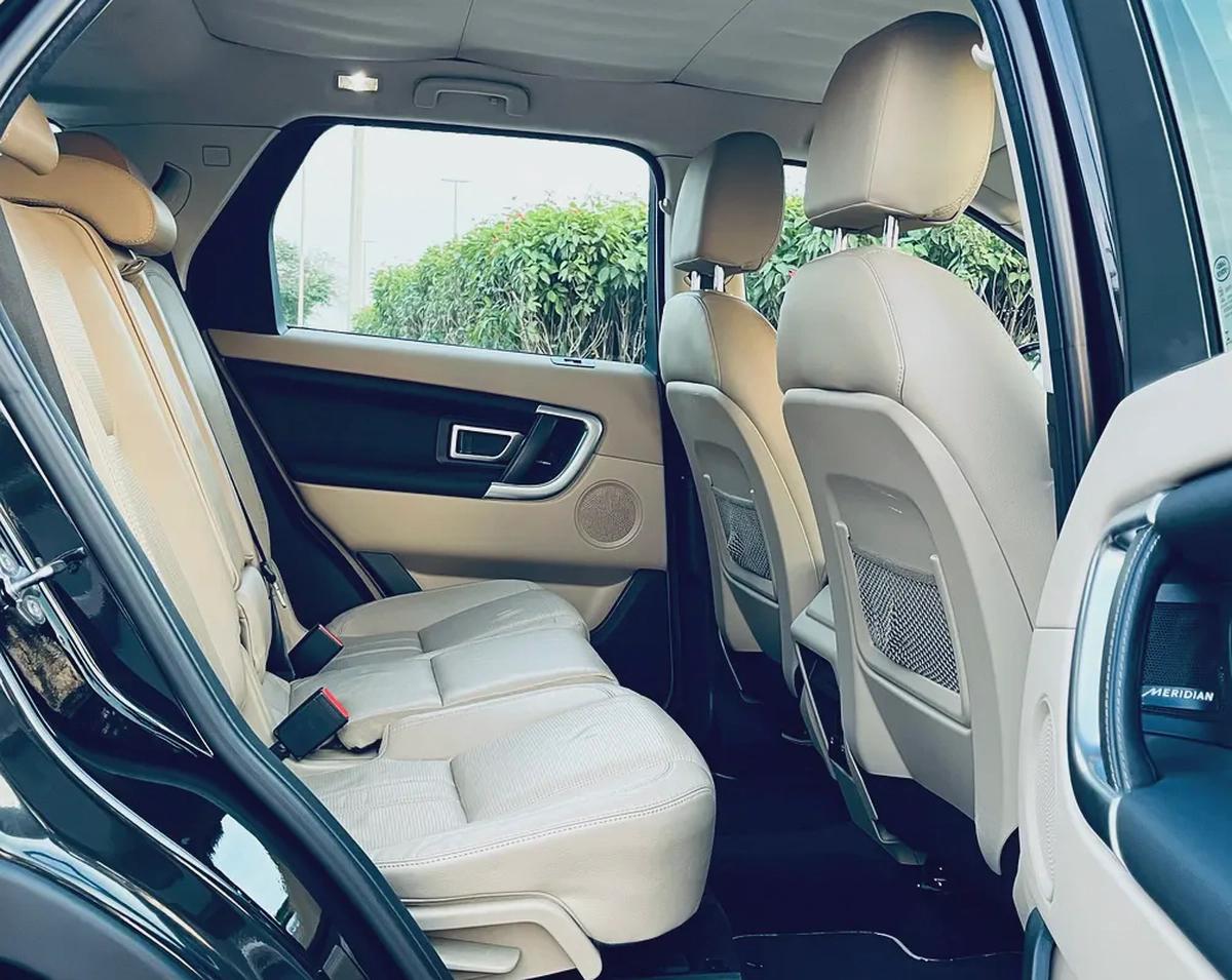 Land Rover • Discovery • SPORT • HSE Si4 • 2.0L Turbocharged-13-13