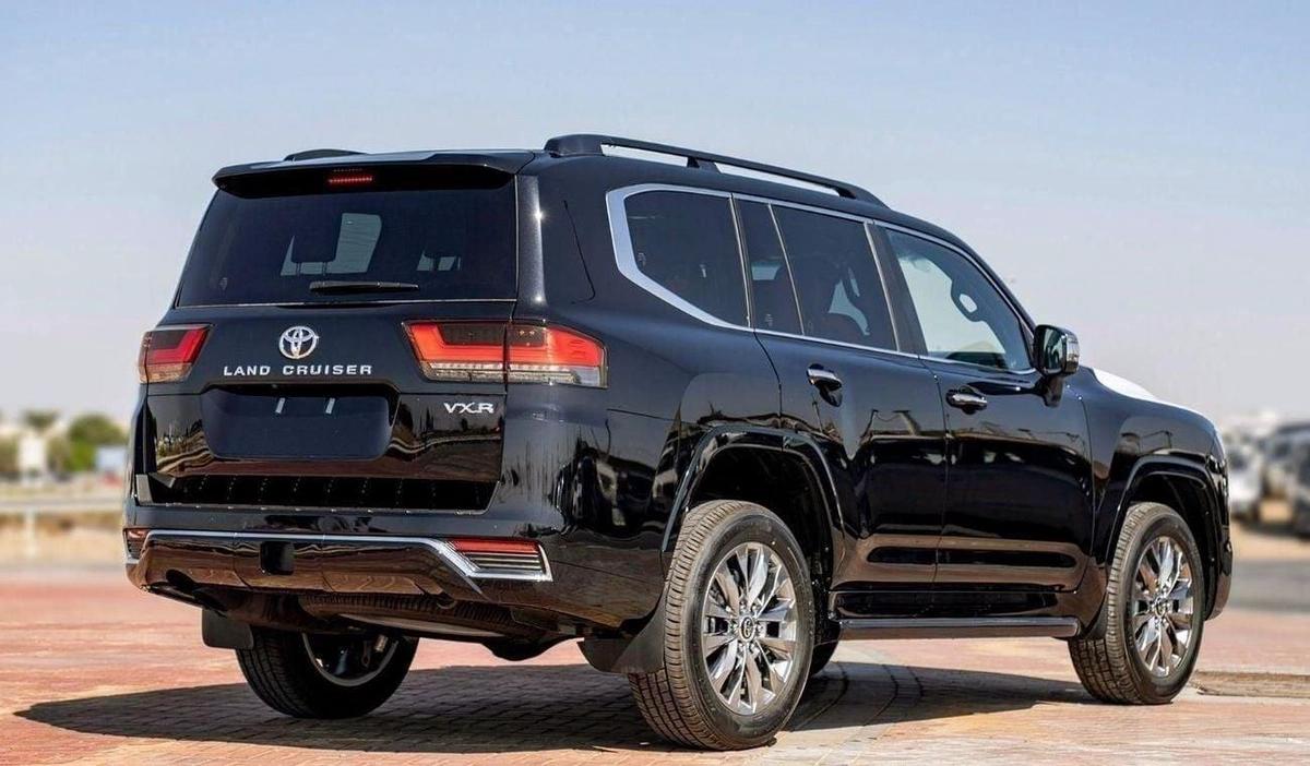 Toyota Land Cruiser VXR 3.5L TWIN TURBO FULL OPTION 2025-4-4
