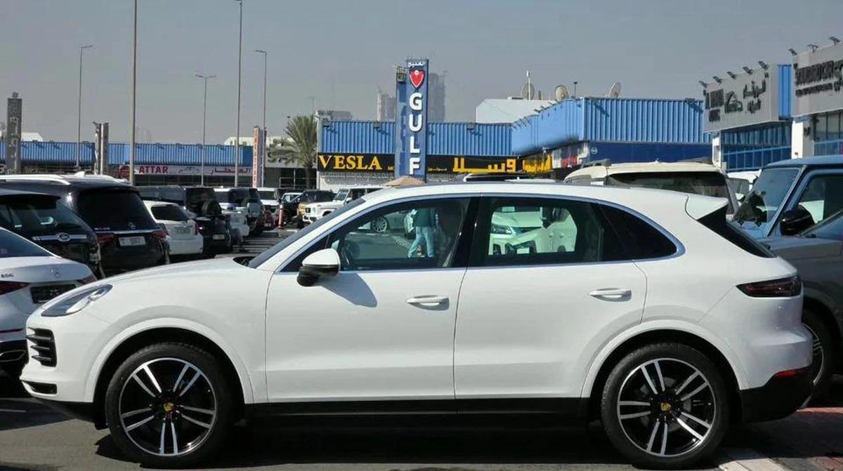 Porsche Cayenne Base SUV 3.6L 2018 GCC -11-11