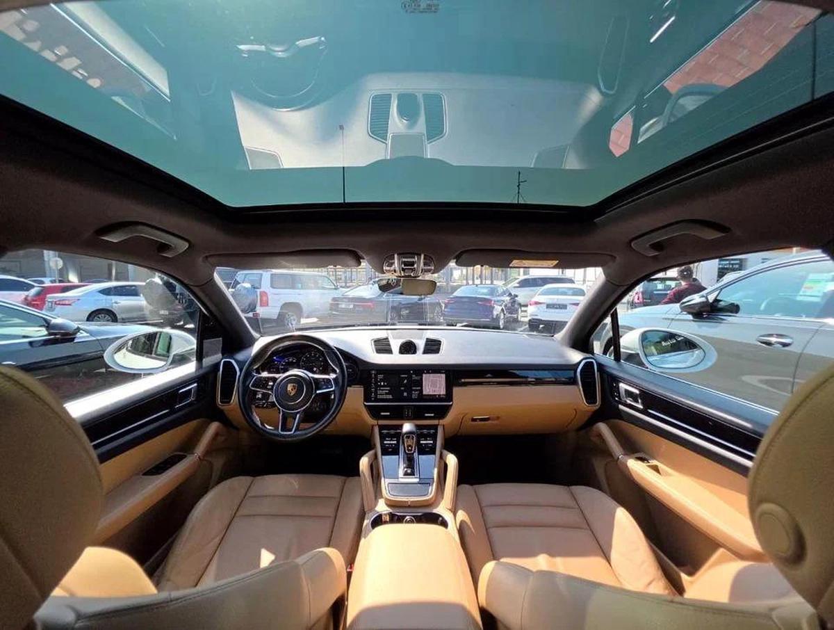 Porsche Cayenne Base SUV 3.6L 2018 GCC -13-13