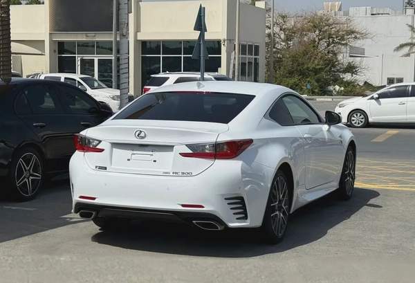 LEXUS - RC 300 - F SPORT - V6 - 3,5L - AMERICAN SPECS VERY GOOD CONDITION