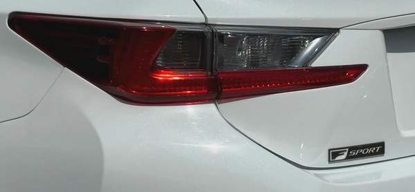 LEXUS - RC 300 - F SPORT - V6 - 3,5L - AMERICAN SPECS VERY GOOD CONDITION