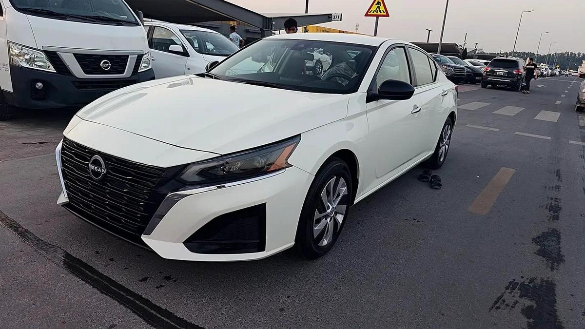 2025 Nissan Altima SE - American Specs - GCC Ready-0-0