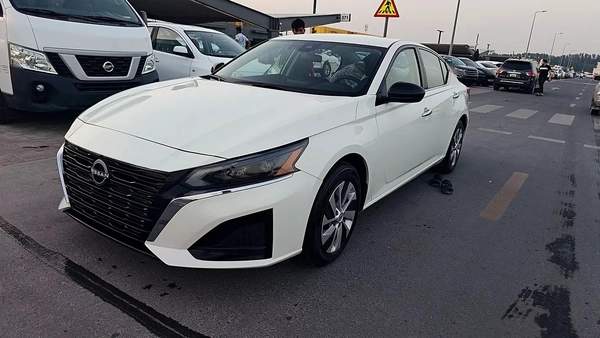 2025 Nissan Altima SE - American Specs - GCC Ready