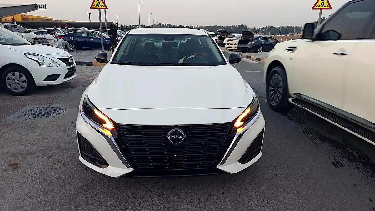 2025 Nissan Altima SE - American Specs - GCC Ready-5-5