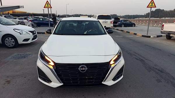 2025 Nissan Altima SE - American Specs - GCC Ready