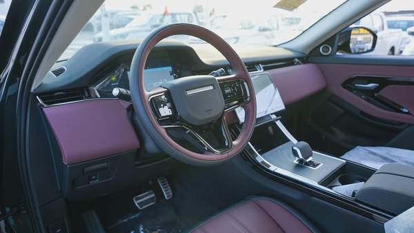 LAND ROVER RANGE ROVER EVOQUE P250 DYNAMIC SE 2.0L BRAND NEW MODEL 2025