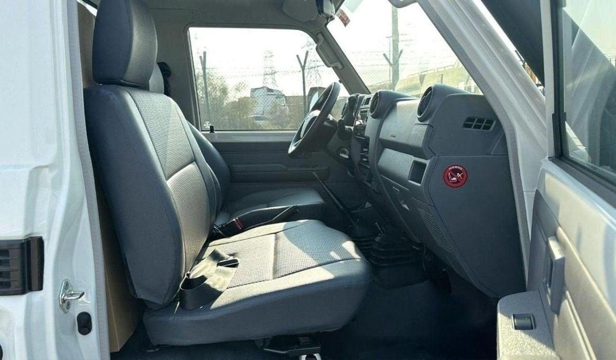 Toyota Land Cruiser Pick Up LAND CRUISER LC79 4.2L V6 DIESEL 2025 0KM-11-11