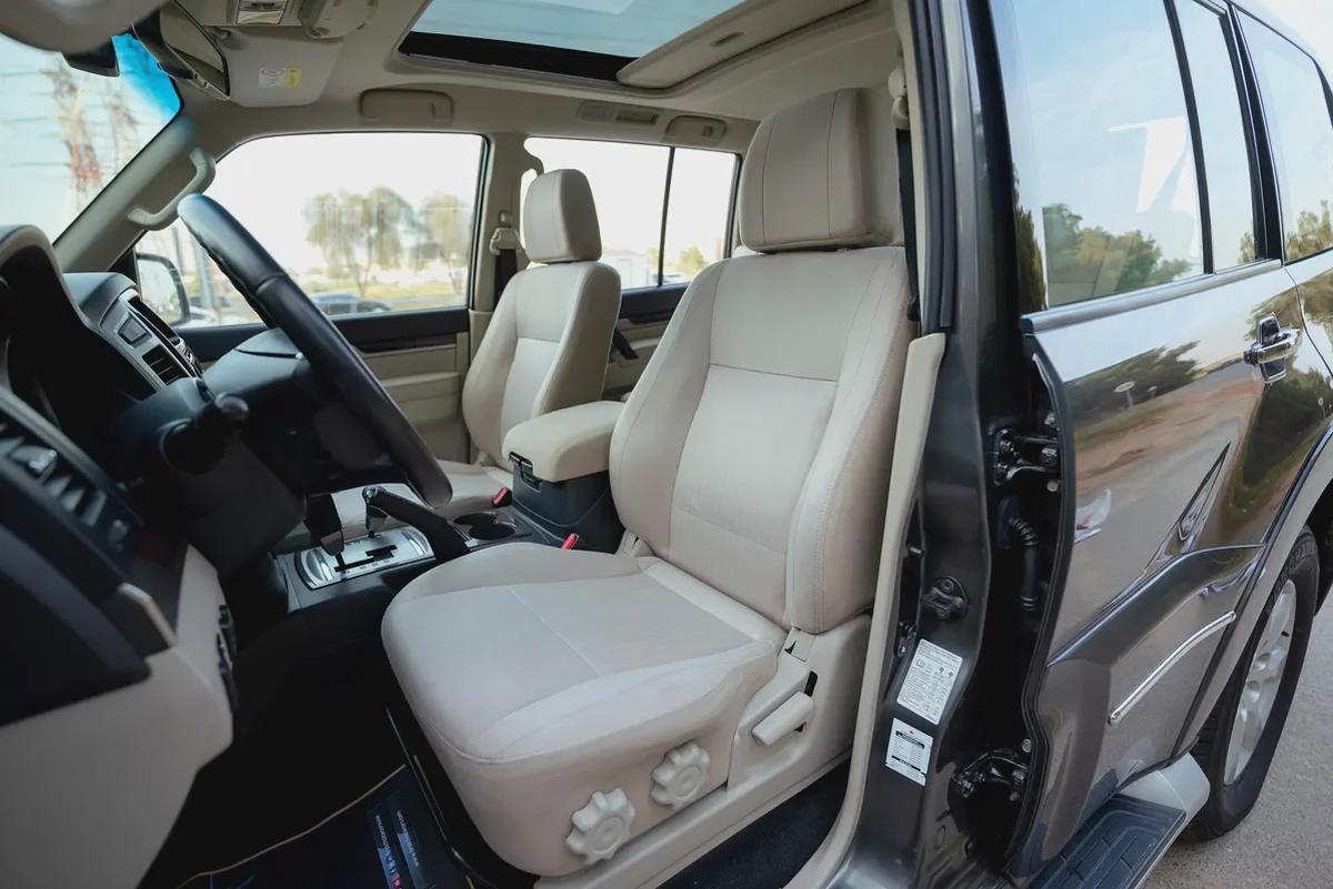 AED 971/Month | Pajero GLS | GCC Specs | REF#M01623-9-9
