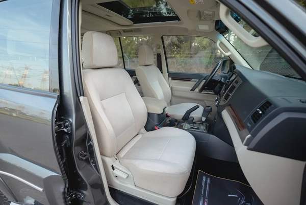 AED 971/Month | Pajero GLS | GCC Specs | REF#M01623