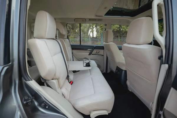 AED 971/Month | Pajero GLS | GCC Specs | REF#M01623