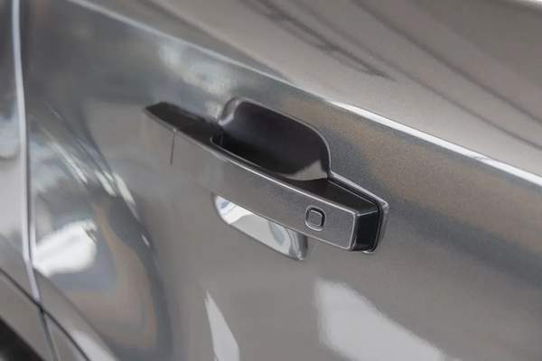 Land Rover Defender | 110 X-Dynamic HSE P400 | GCC Specs | 2026 (Export)