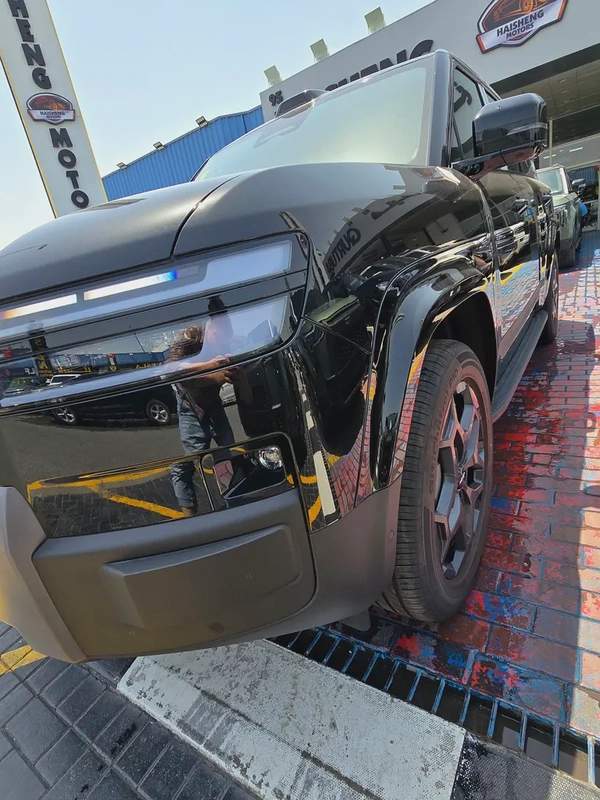 2025 BYD Leopard Titanium 7 4WD Ultra - Brand New - Chinese Specs