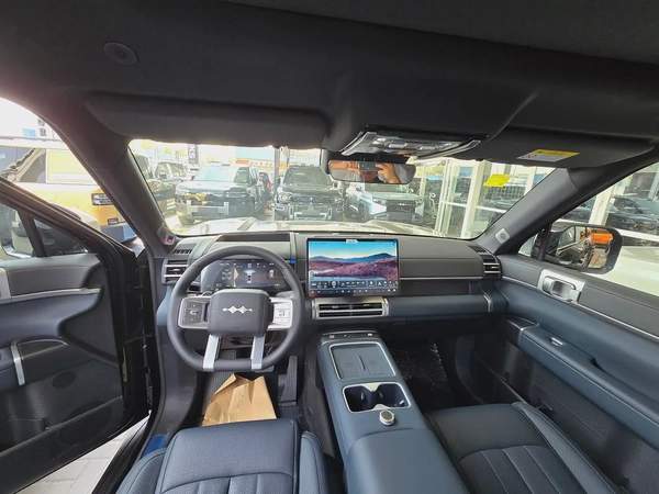 2025 BYD Leopard Titanium 7 4WD Ultra - Brand New - Chinese Specs