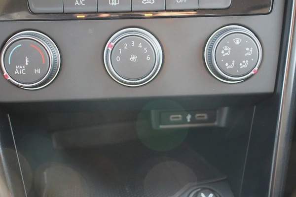 T-Roc 2021 Gcc 1.4L Full Service History (690 x 60) With Without Down Payment