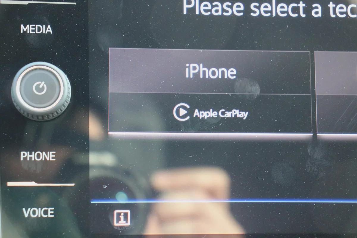 T-Roc 2021 Gcc 1.4L Full Service History (690 x 60) With Without Down Payment-14-14