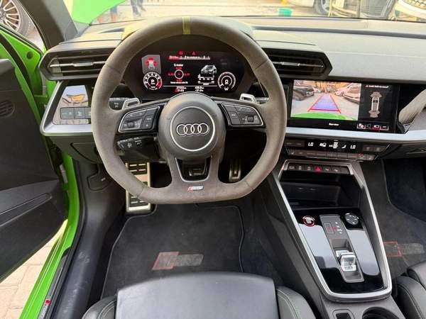 Audi RS3 TFSI quattro 2.5L Sportback