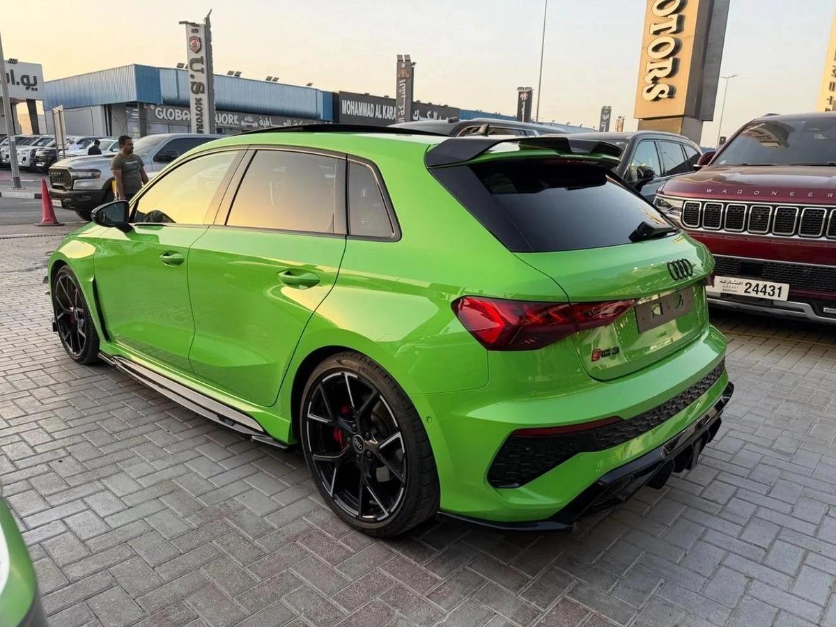 Audi RS3 TFSI quattro 2.5L Sportback-3-3