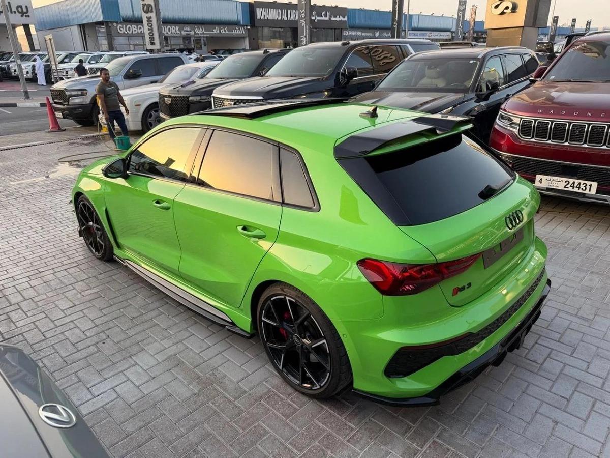 Audi RS3 TFSI quattro 2.5L Sportback-8-8