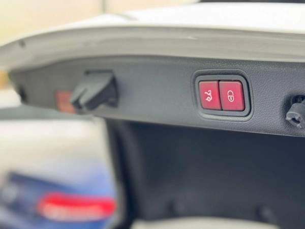 Mercedes-Benz E 450 MERCEDES E450 hybrid 2022 full option best price!!!!