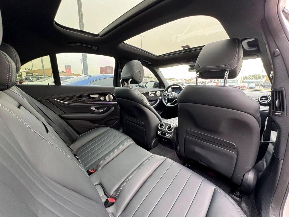 Mercedes-Benz E 450 MERCEDES E450 hybrid 2022 full option best price!!!!-13-13