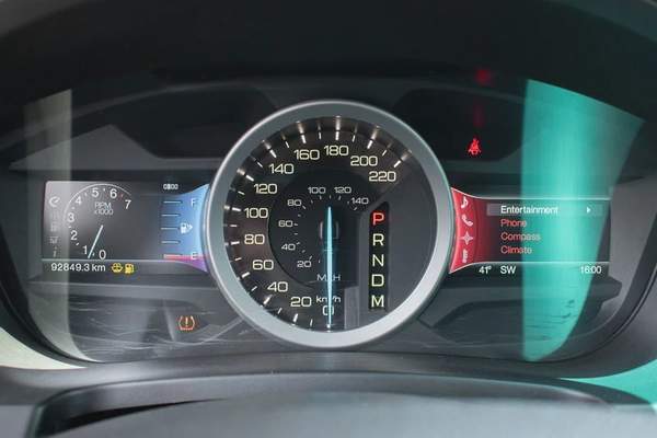 2012 - FORD EXPLORER - IMMACULATE CONDITION - ONLY 92,000 KM