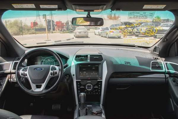 2012 - FORD EXPLORER - IMMACULATE CONDITION - ONLY 92,000 KM