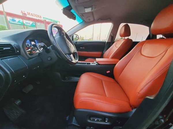 LEXUS RX350 2012 IN EXCELLENT CONDITION LOW MILEAGE