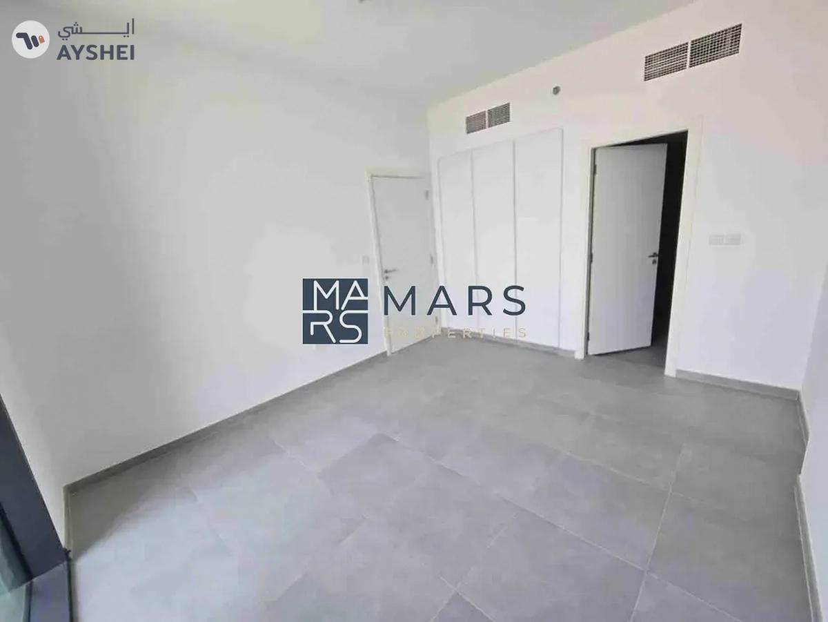 Luxury 1bhk apartment available for rent:54K-4-4