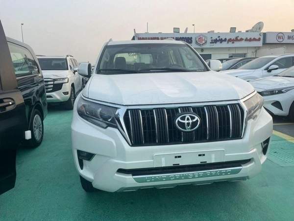 Toyota Prado 2023 new TYOTA PRADO 2700CC VXR FULL OPTION PETROL AUTOMATIC ZERO KM