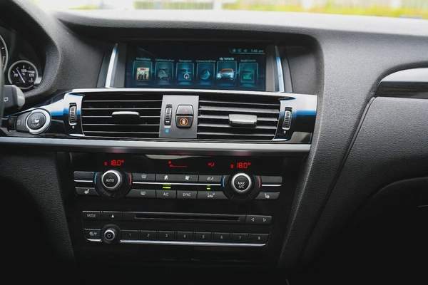 BMW X3 X DRIVE 28i 2017!! GGC SPECS!! WELL MAINTAINED