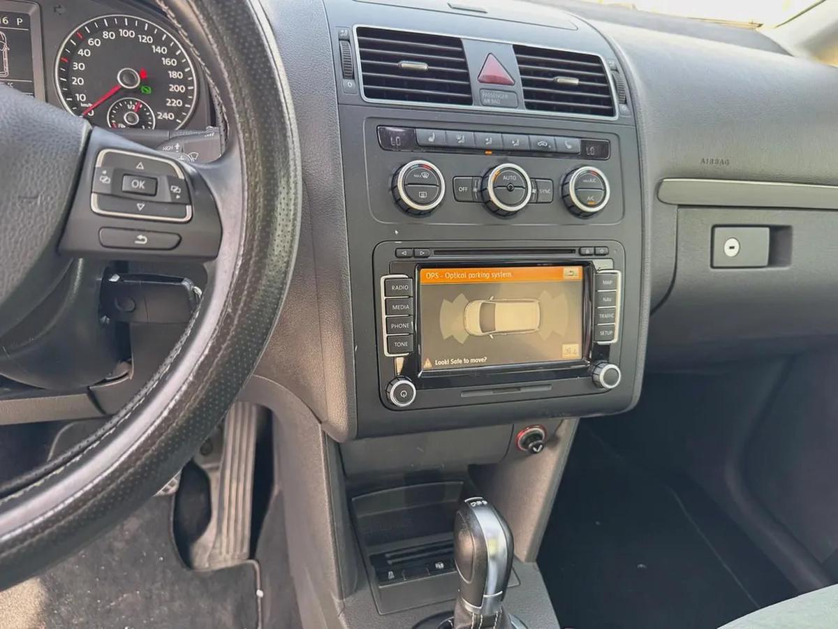 Volkswagen Touran Other-9-9