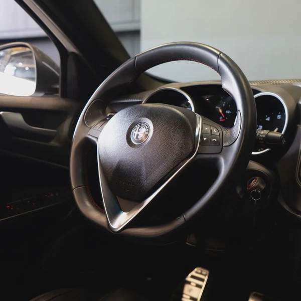 AED 861 pm • 0% Downpayment • Alfa Romeo Giulietta Veloce • Agency Warranty