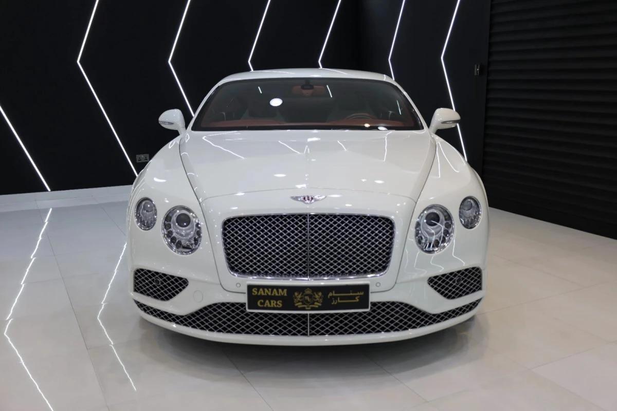 Bentley Continental GT-4-4