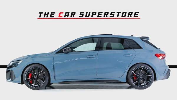 Audi RS3 Sportback-Al Nabooda warranty Service Contract-Carbon RS Bucket Seats-Special Color