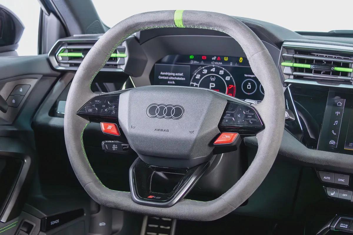 Audi RS3 Sportback-Al Nabooda warranty Service Contract-Carbon RS Bucket Seats-Special Color-18-18