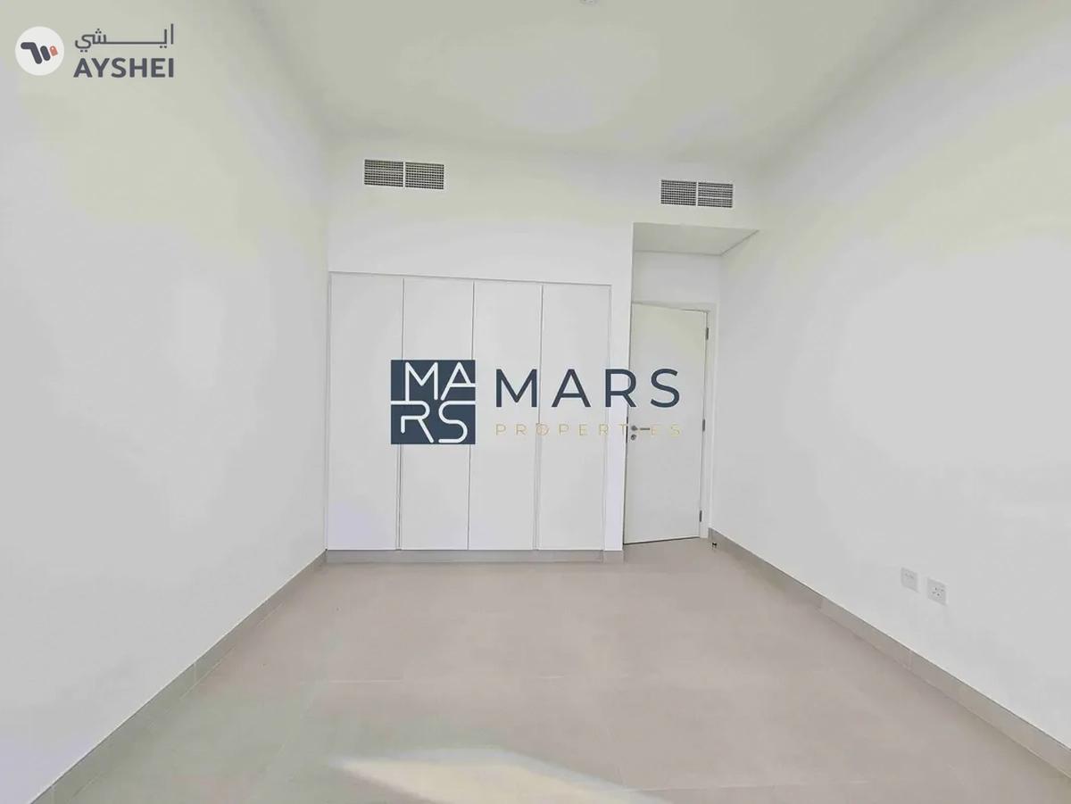 LUXURIOUS BRAND NEW 3-BEDROOM CORNER TOWNHOUSE FOR RENT IN ROBINIA MASAAR-2-2