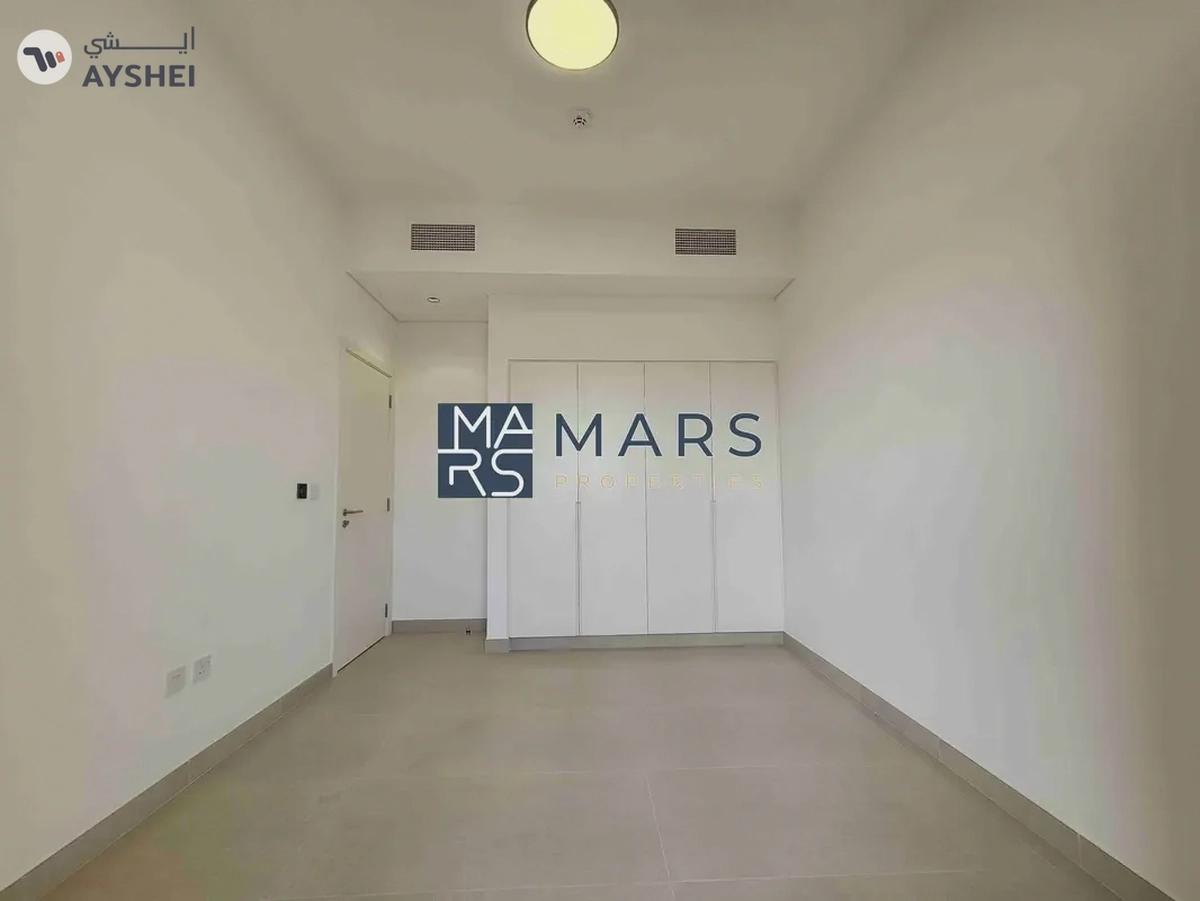 LUXURIOUS BRAND NEW 3-BEDROOM CORNER TOWNHOUSE FOR RENT IN ROBINIA MASAAR-5-5